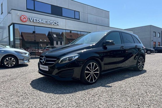Mercedes-Benz B 180